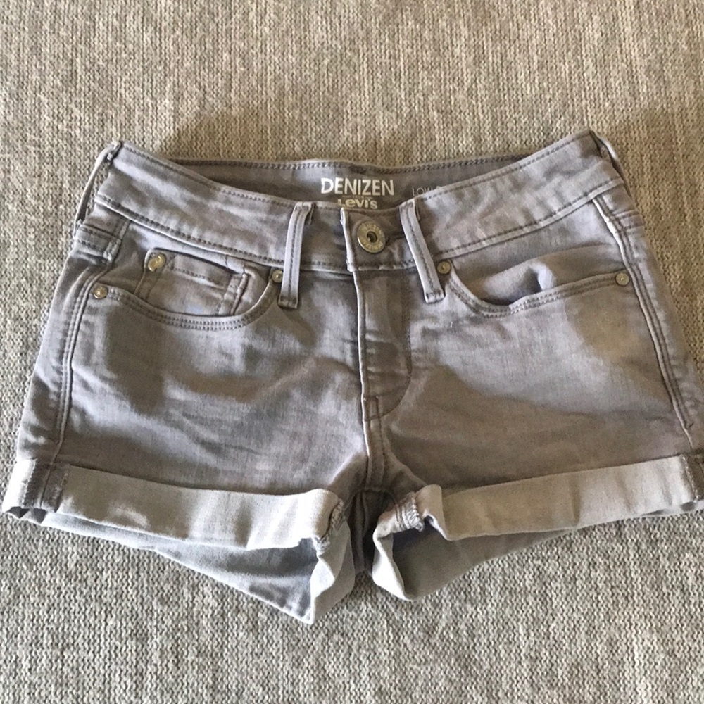 Women’s shorts